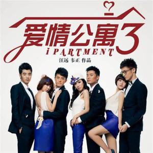 偷拍走光露出在线播放
